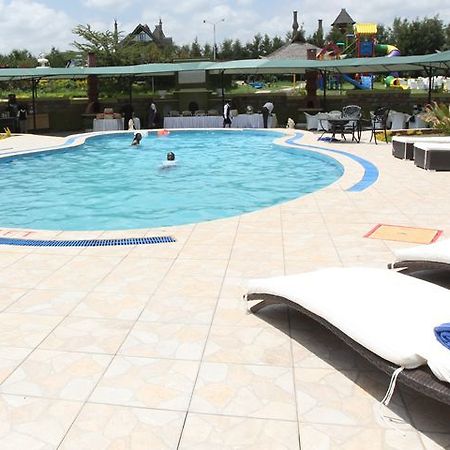 Giraffe Ark Game Lodge Nyeri Kültér fotó